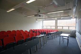 K-H13-1040 - Red Centre Central Wing 1040 K-H13-1040 - Red Centre Central Wing 1040